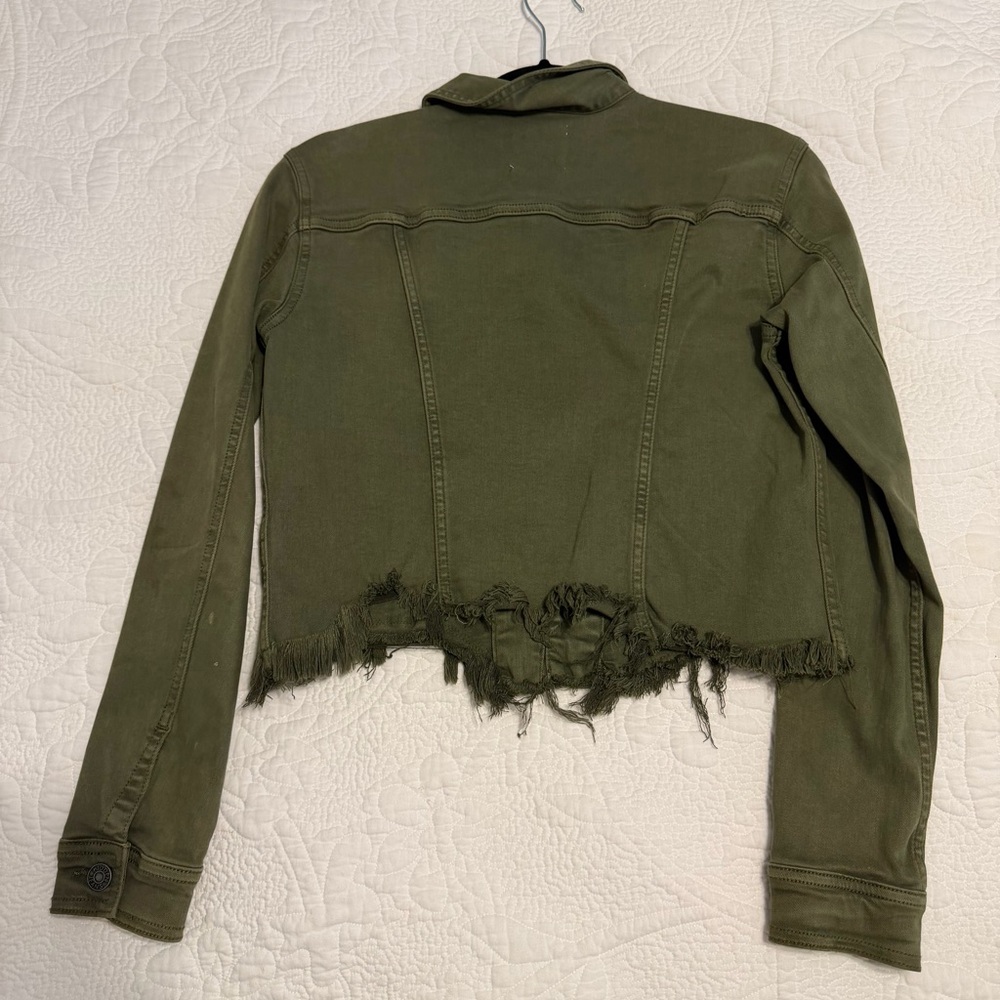 Wolven Olive Green Frayed-Hem Denim Jacket - Picture 5 of 5
